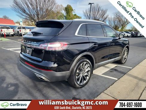 Used 2021 Lincoln Nautilus Reserve image 9