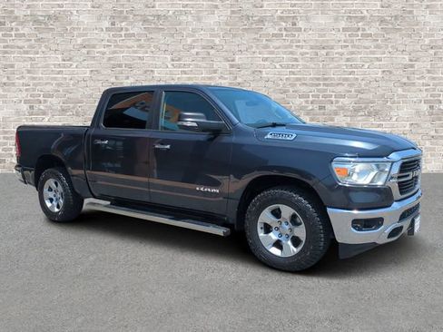 Used 2019 RAM 1500 Big Horn RWD image 1
