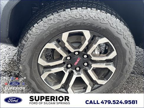 Used 2025 GMC Canyon AT4 w/ Nightfall Edition AWD/4WD image 12