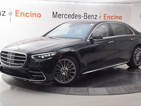 New 2026 Mercedes-Benz S 580 4MATIC Sedan image 2