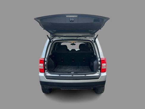 Used 2015 Jeep Patriot Sport FWD image 14