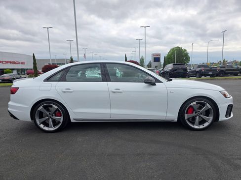 Used 2023 Audi A4 2.0T Premium Plus w/ Premium Plus Package AWD/4WD image 6