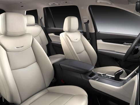 New 2025 Cadillac XT6 Premium Luxury w/ Technology Package image 43