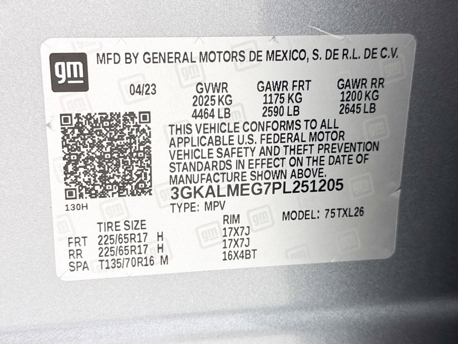 Used 2023 GMC Terrain SLE FWD image 36