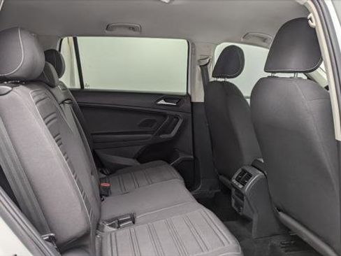 Used 2022 Volkswagen Tiguan S image 18
