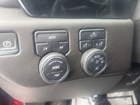 Used 2024 Chevrolet Silverado 1500 RST w/ Protection Package image 15