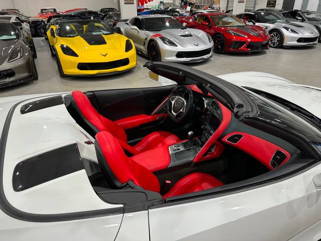Used 2014 Chevrolet Corvette Stingray Convertible w/ 3LT Preferred Equipment Group RWD image 19