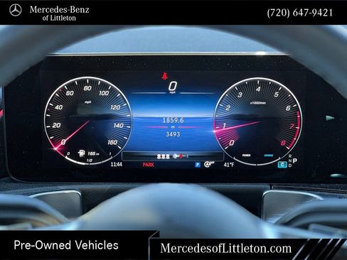 Used 2025 Mercedes-Benz GLB 250 4MATIC image 15