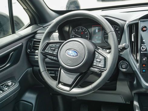Certified 2025 Subaru Forester Premium AWD/4WD image 16
