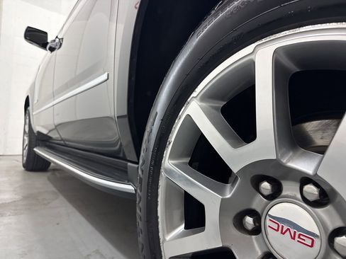 Used 2017 GMC Yukon XL Denali w/ Open Road Package image 20