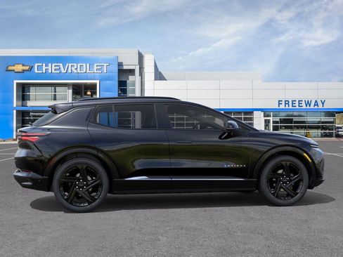 New 2026 Chevrolet Equinox EV RS FWD image 5