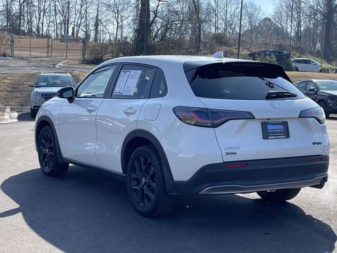 Used 2024 Honda HR-V Sport image 5