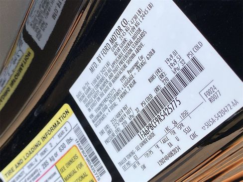 Used 2024 Ford Mustang GT Premium w/ GT Performance Package image 31