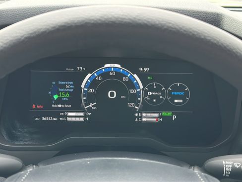 Used 2023 Toyota Tundra Limited image 18