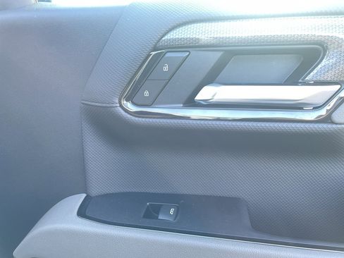 Used 2025 Chevrolet Silverado 1500 ZR2 w/ Technology Package image 74