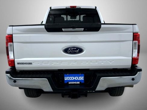 Used 2018 Ford F350 Lariat w/ Chrome Package image 6