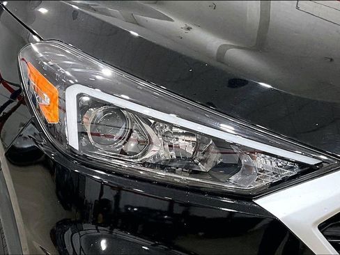 Used 2021 Hyundai Tucson SE image 29