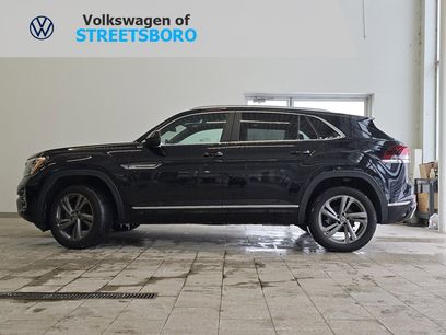 New 2024 Volkswagen Atlas Cross Sport SEL R-Line