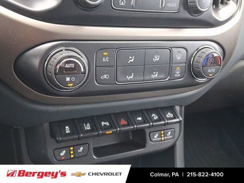 Certified 2022 Chevrolet Colorado Z71 w/ Safety Package image 18
