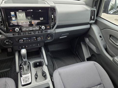 New 2026 Nissan Frontier SV w/ All-Weather Content Package AWD/4WD image 12