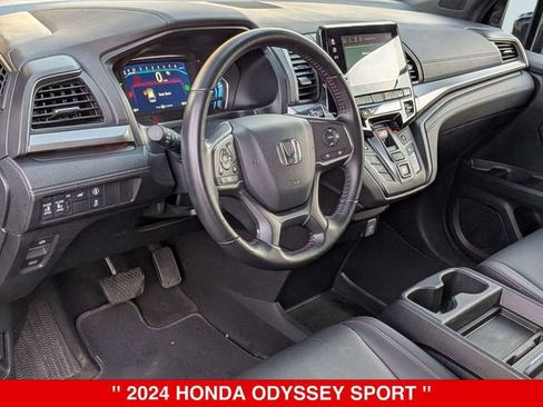 Used 2024 Honda Odyssey Sport image 16