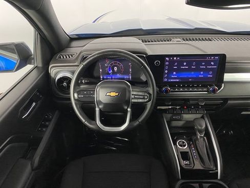Certified 2023 Chevrolet Colorado LT w/ LT Convenience Package II AWD/4WD image 16