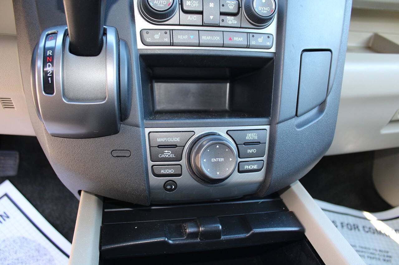 Used 2014 Honda Pilot Touring image 25
