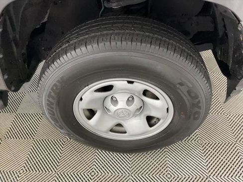 Certified 2023 Toyota Tacoma SR image 9