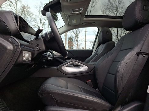 Certified 2025 Mercedes-Benz GLE 350 4MATIC image 13