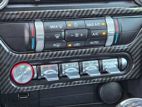 Used 2019 Ford Mustang GT w/ Equipment Group 301A RWD image 22
