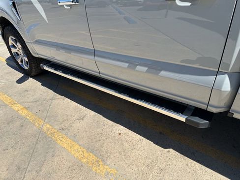 Used 2023 Ford F150 Lariat w/ Trailer Tow Package AWD/4WD image 11