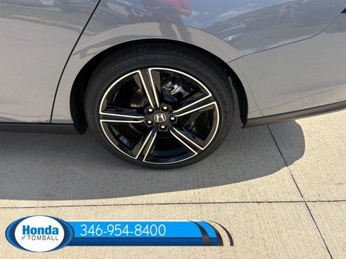 New 2026 Honda Accord Hybrid Sport-L image 22