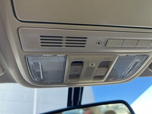 Used 2017 Honda Accord EX-L image 21