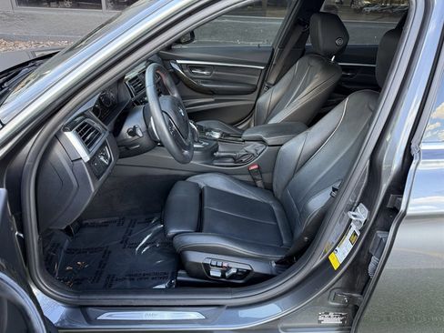 Used 2017 BMW 330i Sedan image 13