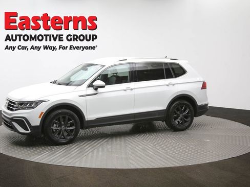 Used 2024 Volkswagen Tiguan Wolfsburg Edition image 56