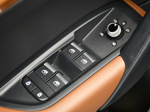 Certified 2023 Audi Q5 2.0T Premium w/ Convenience Package image 34