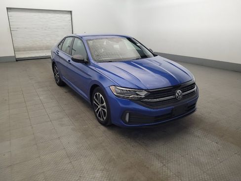 Used 2023 Volkswagen Jetta Sport image 13
