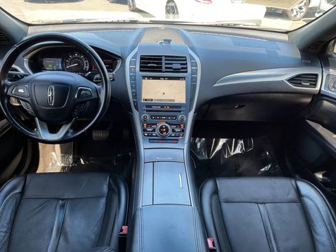 Used 2018 Lincoln MKZ Reserve FWD image 15