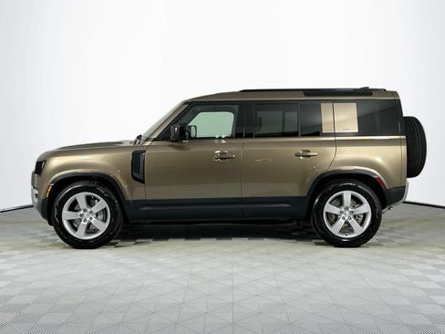 Used 2025 Land Rover Defender 110 S AWD/4WD image 8