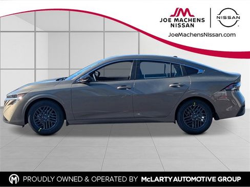 New 2026 Nissan Sentra SV image 3