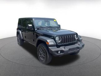 Used 2025 Jeep Wrangler Unlimited Sport AWD/4WD video 2