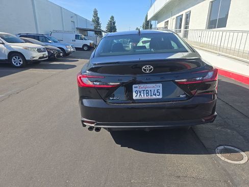 Used 2026 Toyota Camry SE FWD image 10