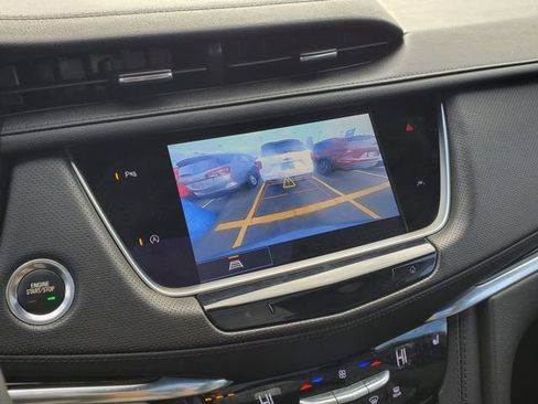 Certified 2022 Cadillac XT6 Luxury image 38