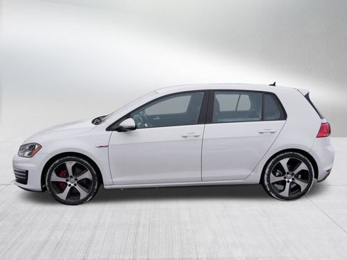 Used 2017 Volkswagen GTI S image 4