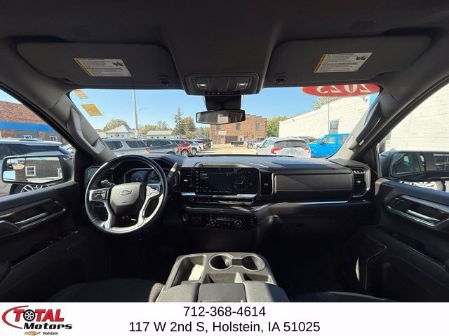 Certified 2023 Chevrolet Silverado 1500 RST AWD/4WD image 16