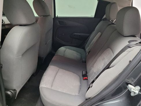 Used 2020 Chevrolet Sonic LT image 18