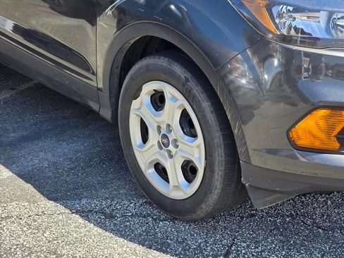 Used 2019 Ford Escape S FWD image 17