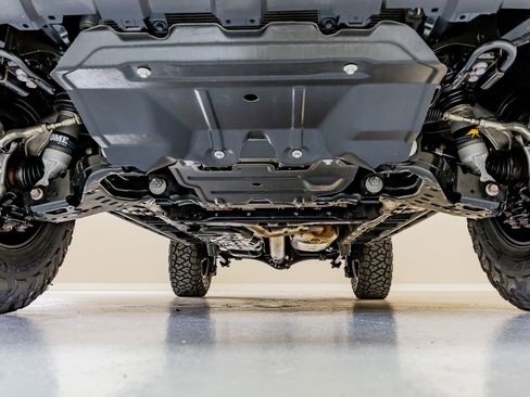 Used 2025 Toyota Tacoma TRD Off-Road image 15