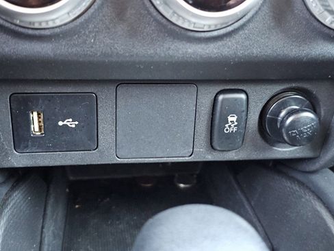 Used 2023 Mitsubishi Outlander Sport ES image 13