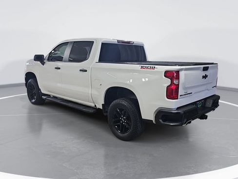 Used 2022 Chevrolet Silverado 1500 Custom Trail Boss w/ LPO, Dark Essentials Package AWD/4WD image 6